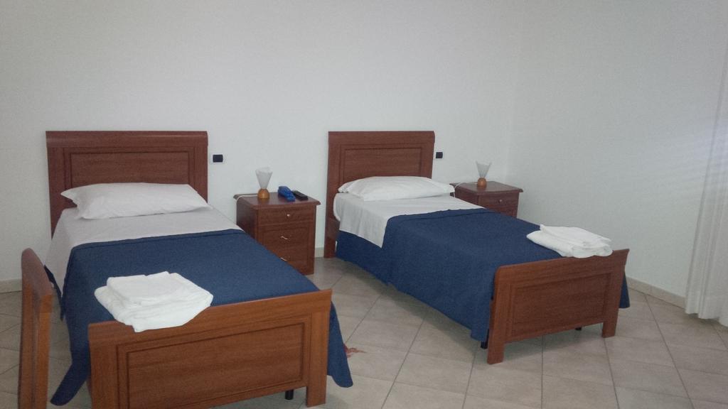 Del Riccio Hotel Martirano 客房 照片